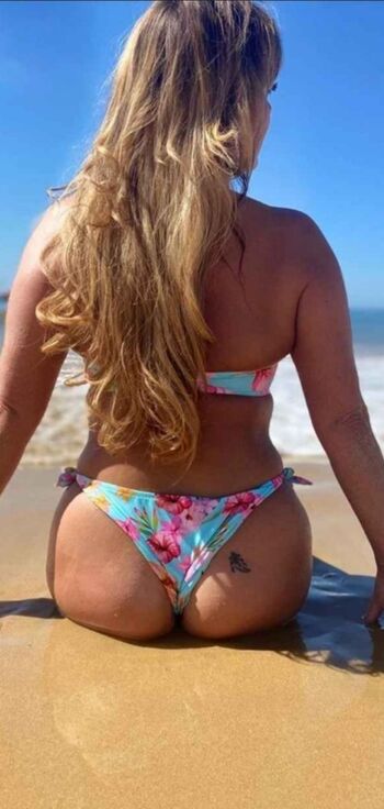 Danielle Nicholls
