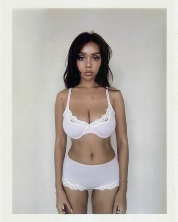 Daphne Blunt
