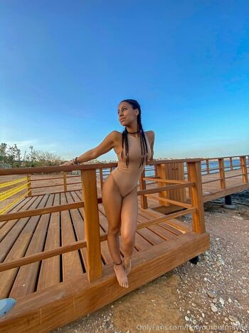 dayana_wifey