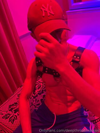 deepthroatmasked