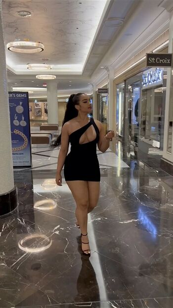 Demetria Obilor