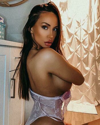 Denae Nickelle
