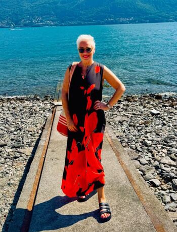 Denise Welch