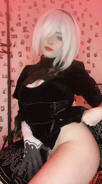 Denjis_gxrlfriend