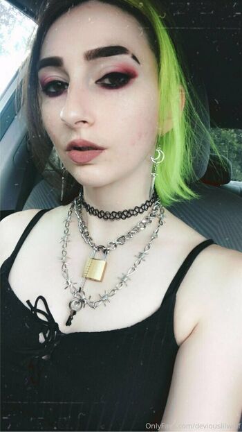 deviouslilwolf