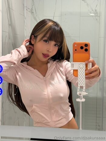 djsakuraaa