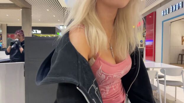 Dollblush