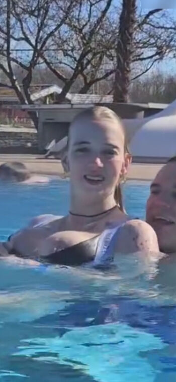 Dorfblondie