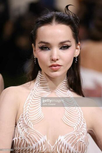 Dove Cameron