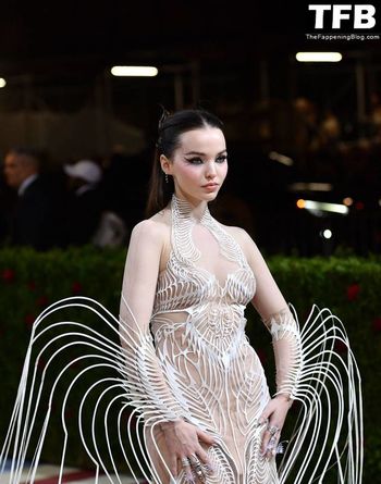 Dove Cameron