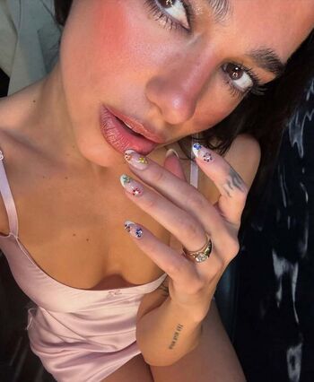 Dua Lipa