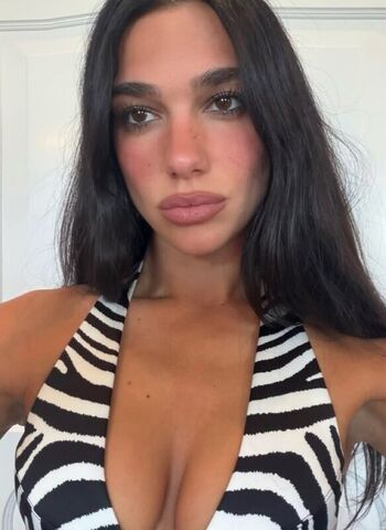 Dua Lipa