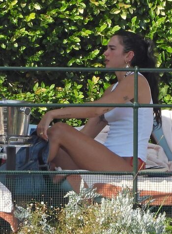Dua Lipa