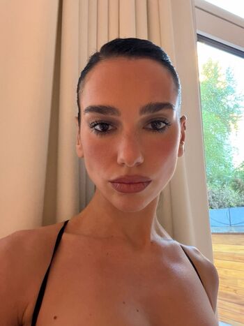 Dua Lipa