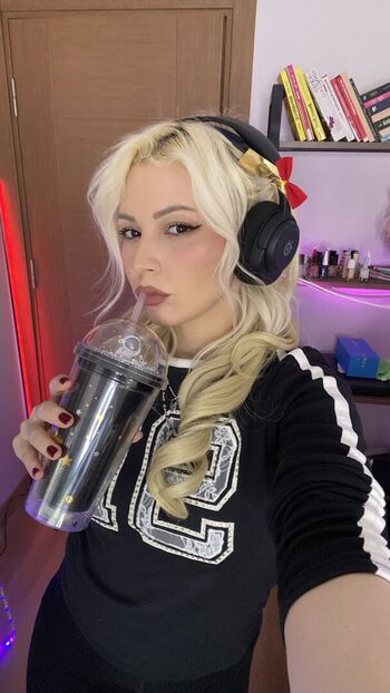 Duygu Köseoğlu