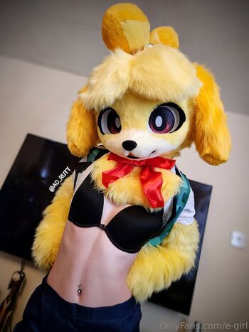 e-girl