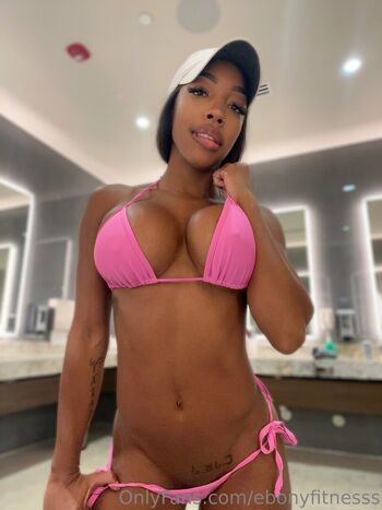 eboni23