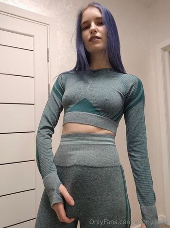 ebony.jade