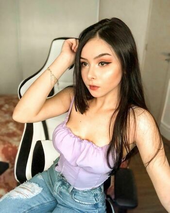 Eduarda Yuni