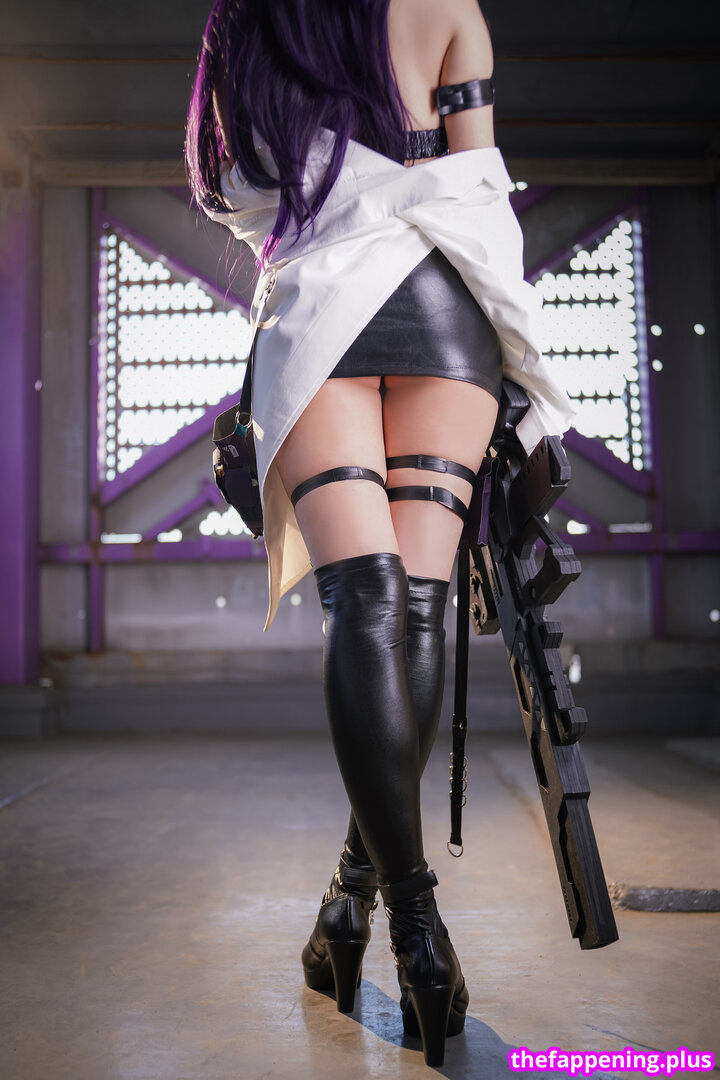 Ely Cosplay / Ely_eee / eeelyeee Nahá OnlyFans fotografie #259