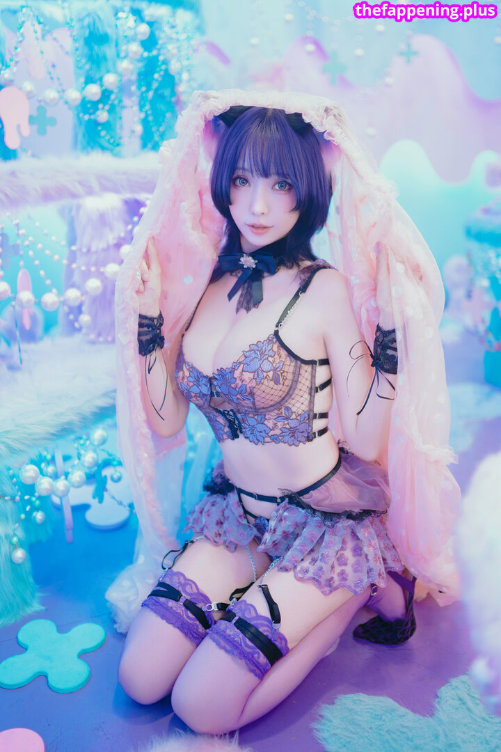 Ely Cosplay / Ely_eee / eeelyeee Nahá OnlyFans fotografie #305