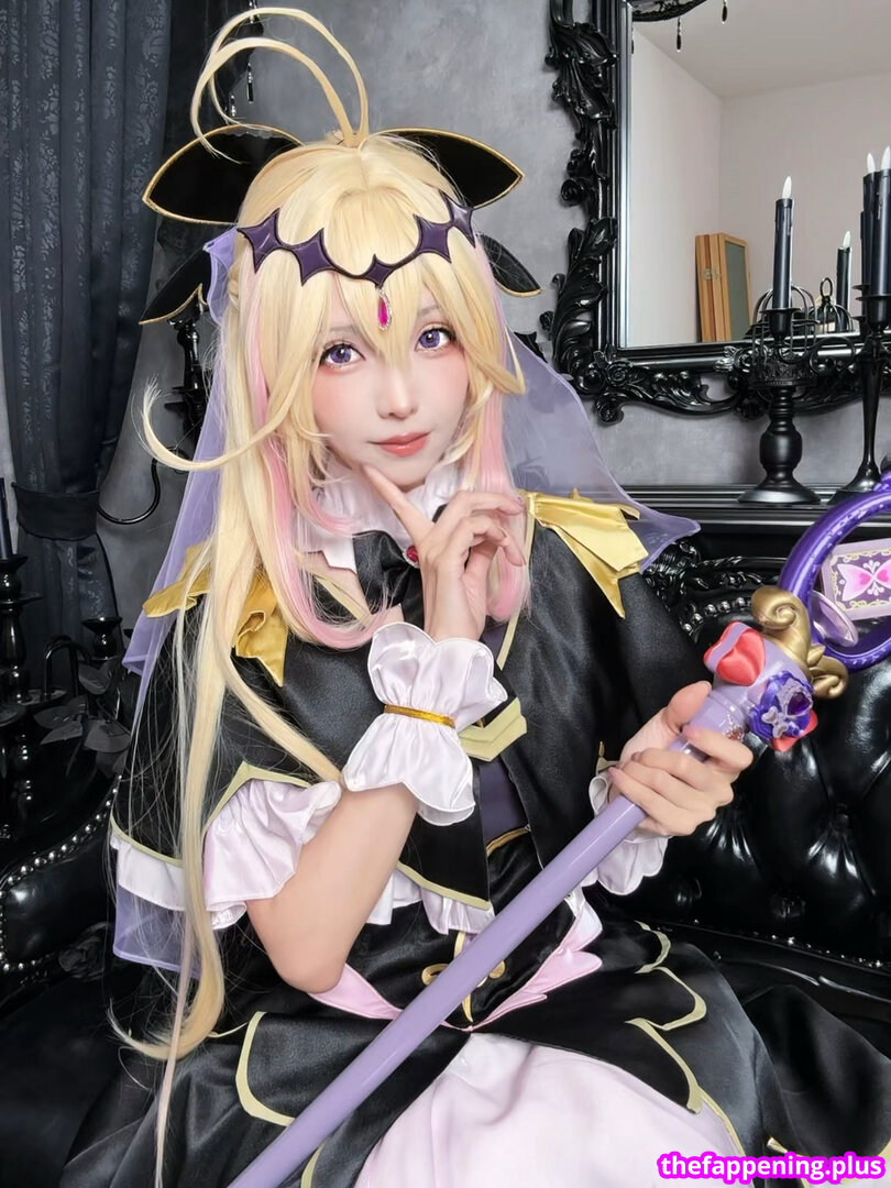 Ely Cosplay / Ely_eee / eeelyeee Fotografie OnlyFans Dezbrăcată #387