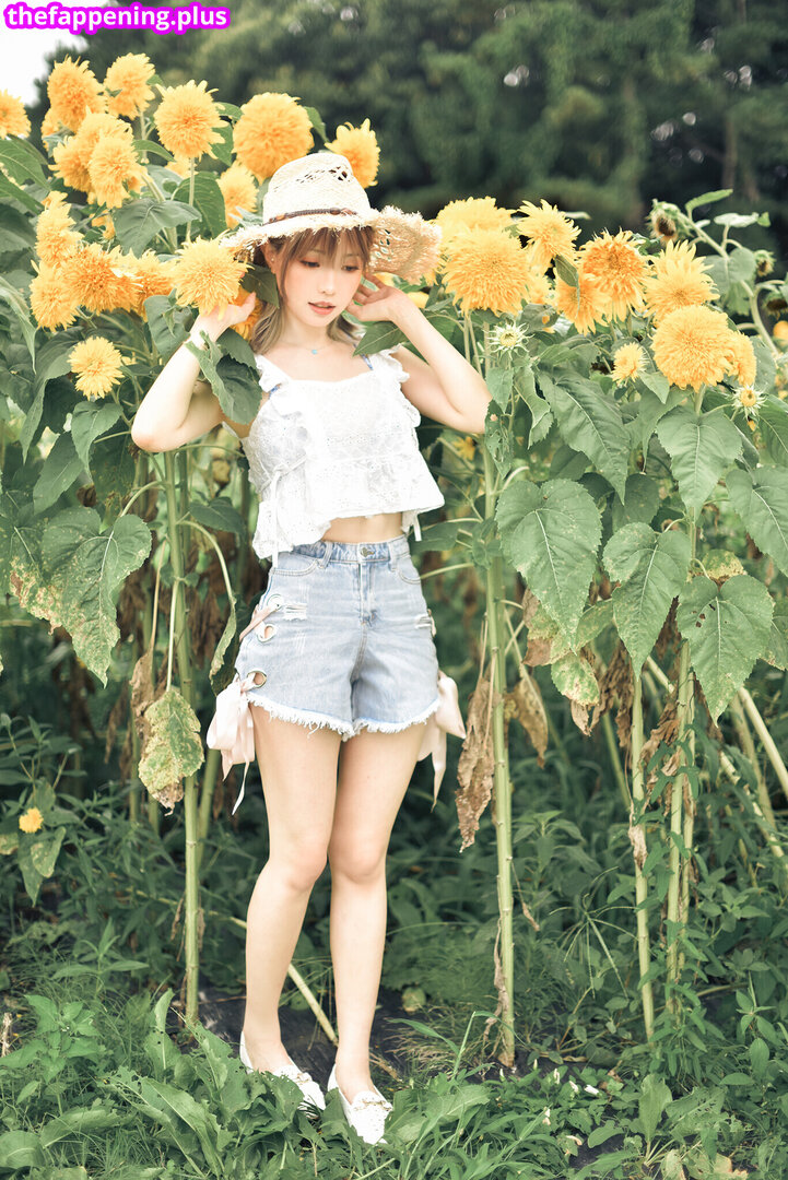 Ely Cosplay / Ely_eee / eeelyeee 누드 OnlyFans 사진 #451
