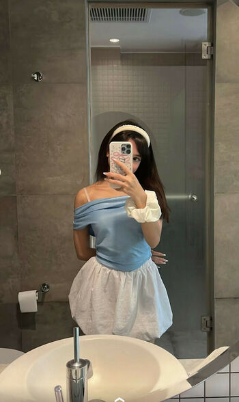 Eeeveenara
