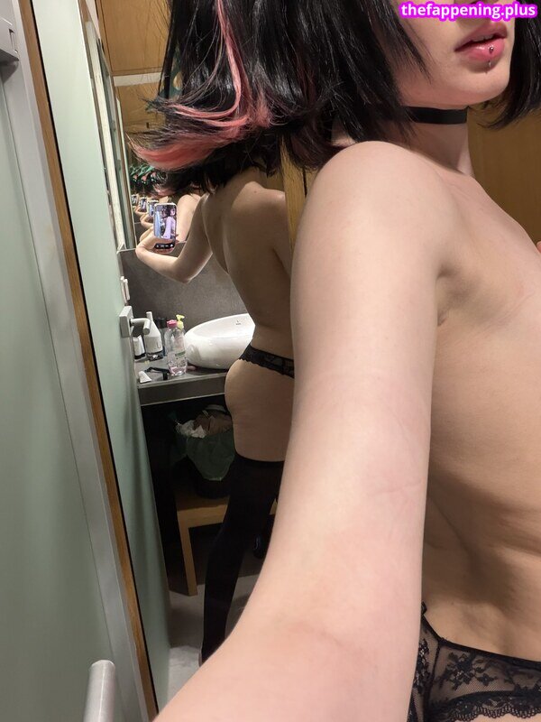 Eepy girl / eepy_puppygirl / https: / sleepypuppygirl नग्न OnlyFans फोटो #87