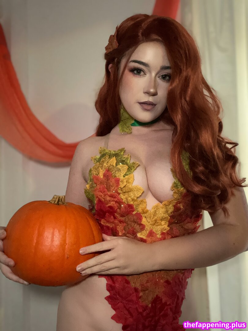 CosEevee / Cosplaysbyeevee / Eeveecosplays / cosplayeevee / cosplays_by_eevee Nahá OnlyFans fotografie #14