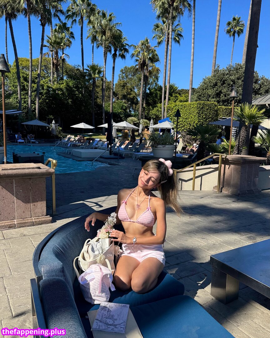 Eeveenara / https: Çıplak OnlyFans Fotoğrafı #1