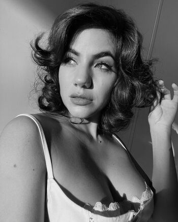 Ela Velden