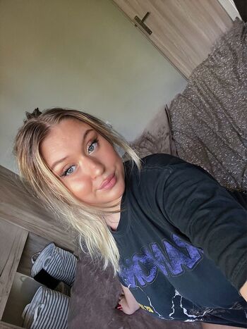 Elin W