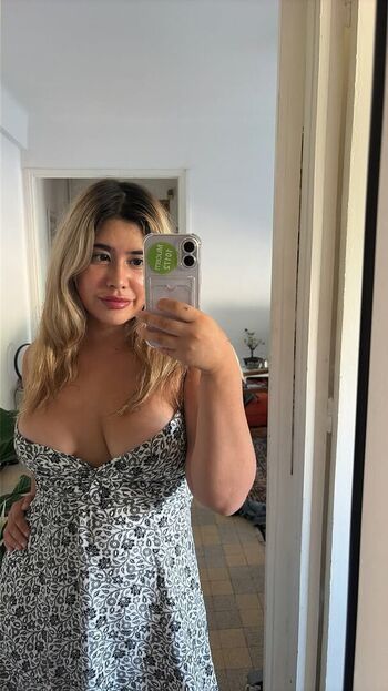 Elise ASMR