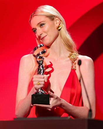 Elizabeth Debicki