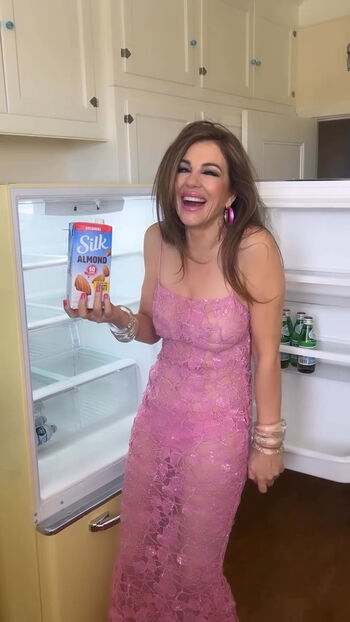 Elizabeth Hurley