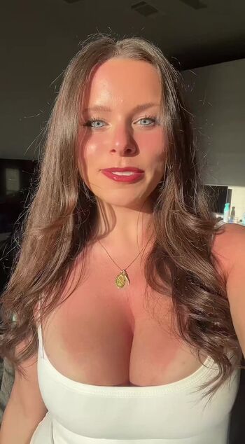 Elizabeth Owens