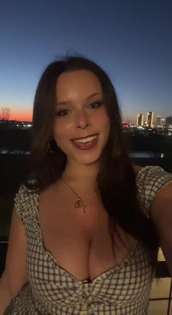 Elizabeth Owens