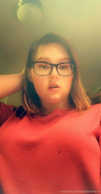 elizabethlily19