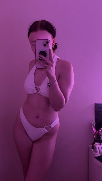 elizaveta_bond