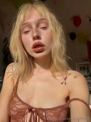 elizzabeth19