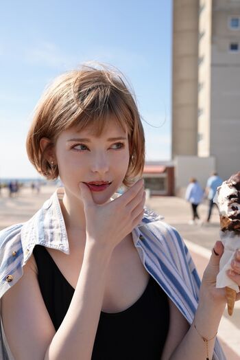 Ella Freya