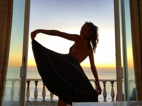Ella Purnell
