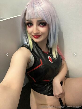 Ellawaifuuxo