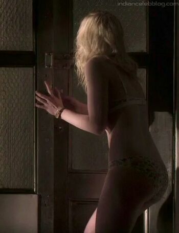 Elle Fanning
