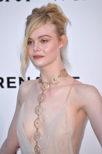 Elle Fanning