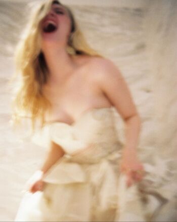 Elle Fanning