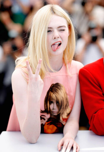 Elle Fanning