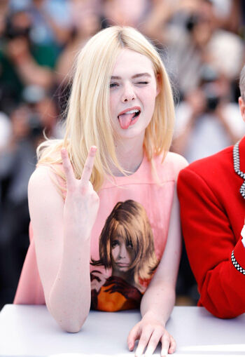 Elle Fanning