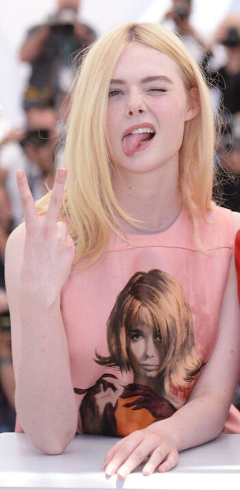 Elle Fanning